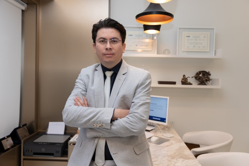 Cirurgião de cabeça e pescoço – Dr. Pablo Ocampo Quintana